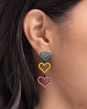 Load image into Gallery viewer, Paparazzi Sweetheart Succession - Pink Earrings
