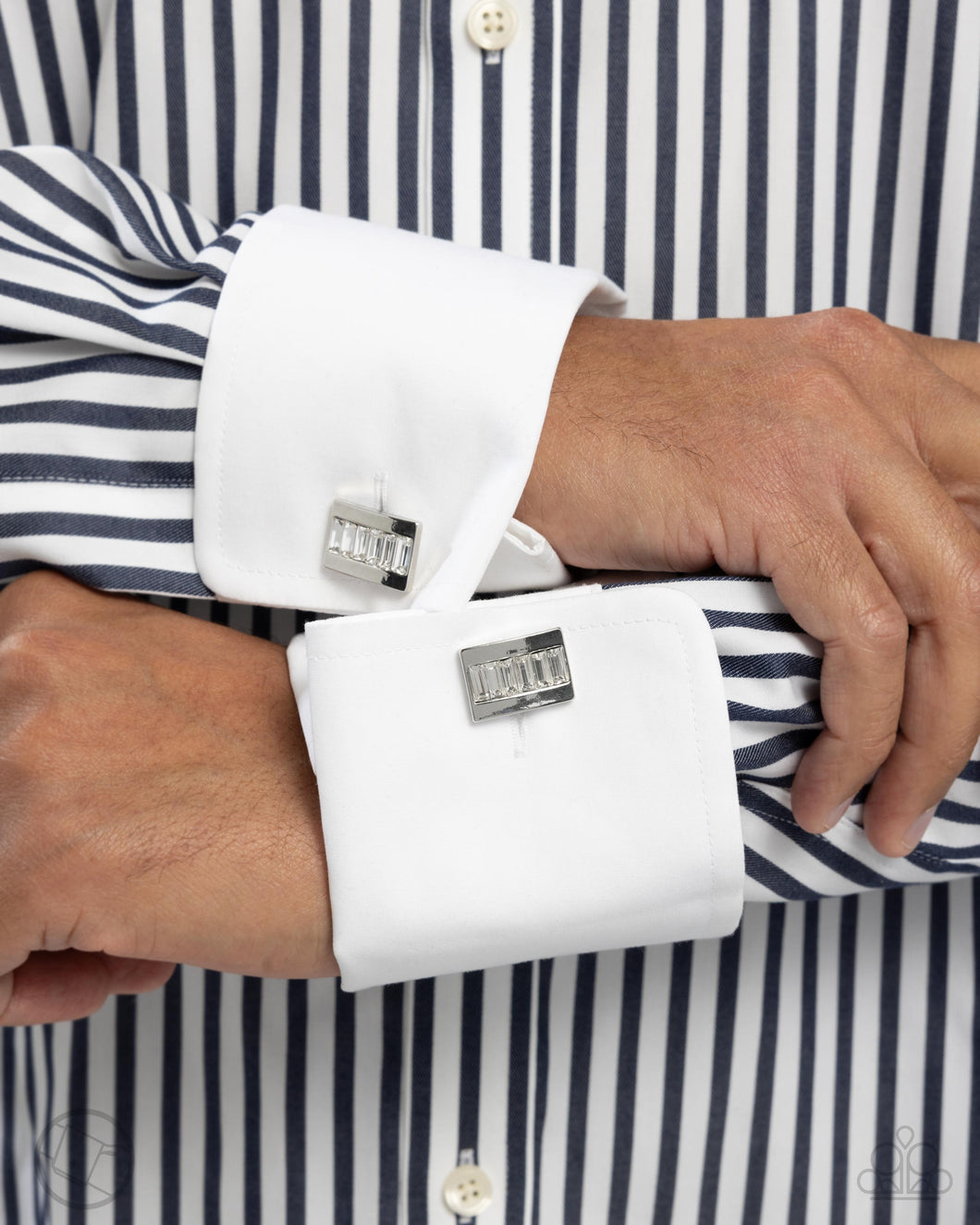 PAPARAZZI Barred Baron - White Cuff Link