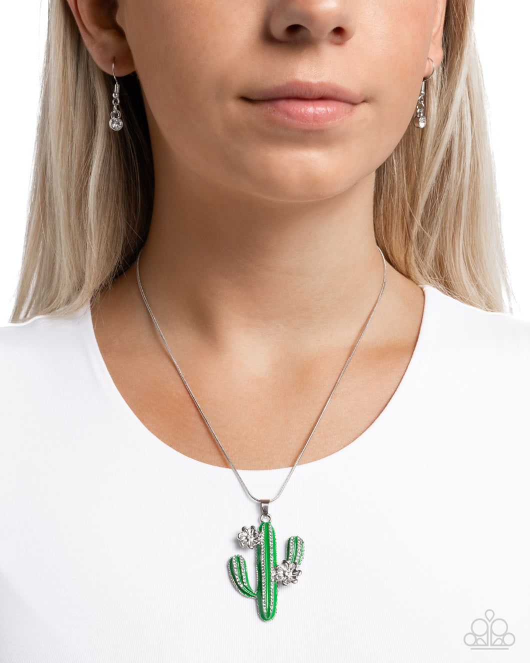 Paparazzi Carefree Cactus - Green Necklace