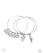 Load image into Gallery viewer, Paparazzi Chief of Confidence - Silver Bracelet
