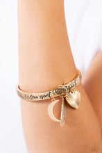 Load image into Gallery viewer, Paparazzi Free-Spirited Fantasy - Gold Bracelet
