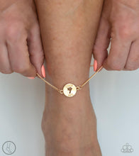 Load image into Gallery viewer, Summer Shade - Gold Anklet - Demetra&#39;s Bling Boutique
